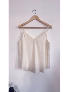 Express White V-Neck Cami Tank Top Size Medium